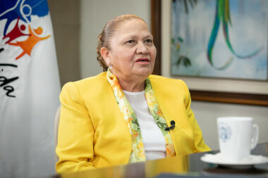 Consuelo Porras aspira a la reelección. Foto: Presidencia.